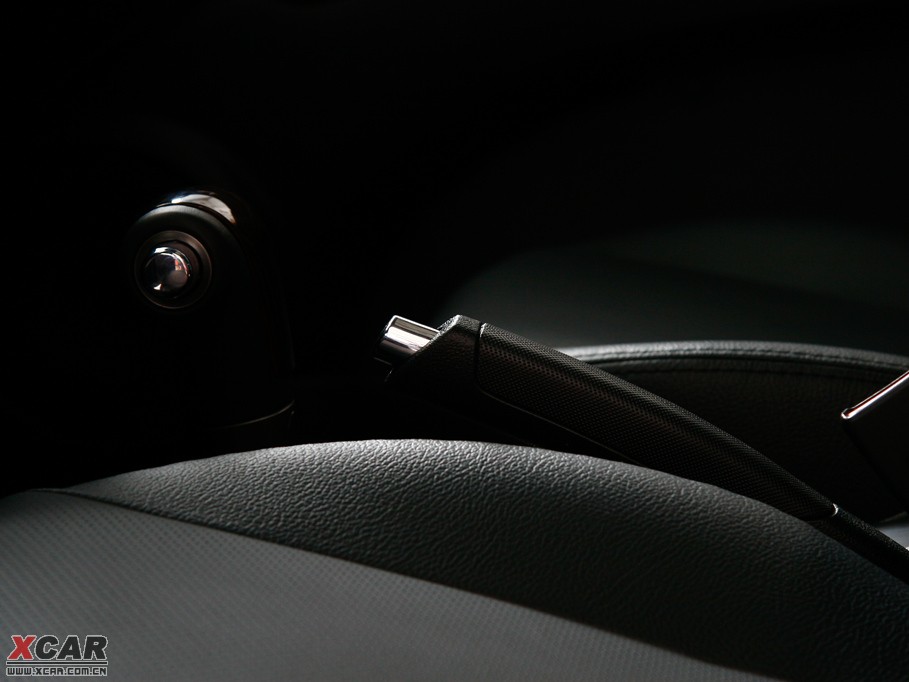 2009��{�� 2.0GLS  ����ԄӰ�