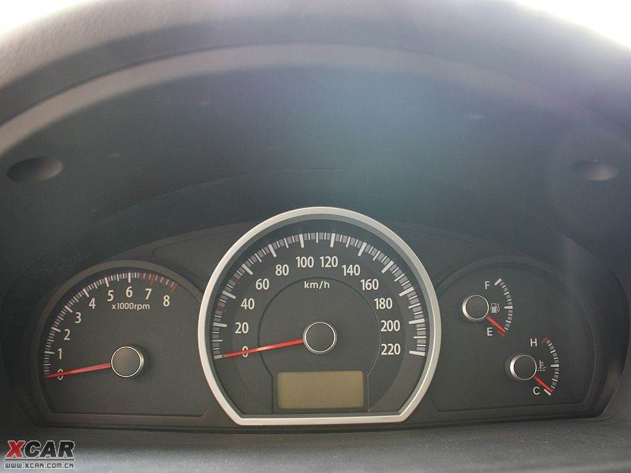 2009{ 2.0GLS (q)քӰ