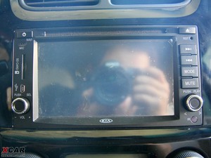 2009款2.0GLS 四驱手动版 中控台显示屏