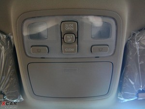 2009款2.0GL 两驱手动版 空间座椅