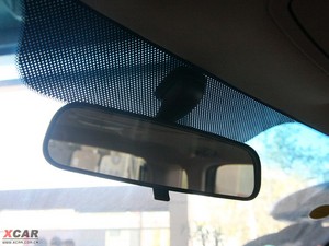 2009款2.0GLS 四驱手动版 空间座椅