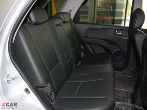 2009款2.0GLS 两驱手动版 后排空间