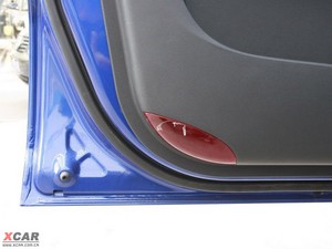 2009款2.0GLS  两驱自动版 空间座椅