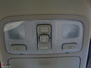 2009款2.0GL 两驱手动版 空间座椅