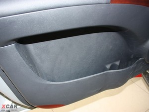2009款2.0GLS 两驱手动版 空间座椅