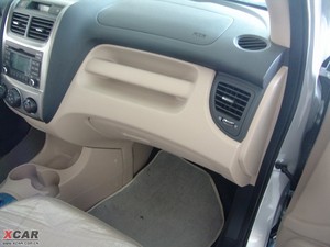 2009款2.0GL 两驱自动版 空间座椅