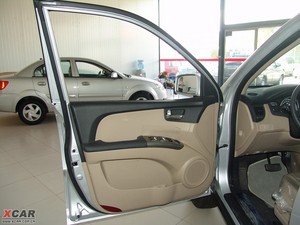 2009款2.0GL 两驱自动版 空间座椅