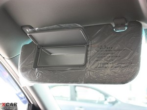 2009款2.0GLS 两驱手动版 遮阳板（左）