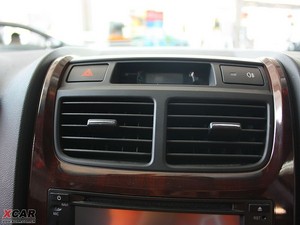 2009款2.0GLS 两驱手动版 空调出风口
