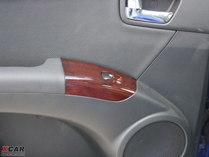 2009款2.0GLS  两驱自动版 空间座椅