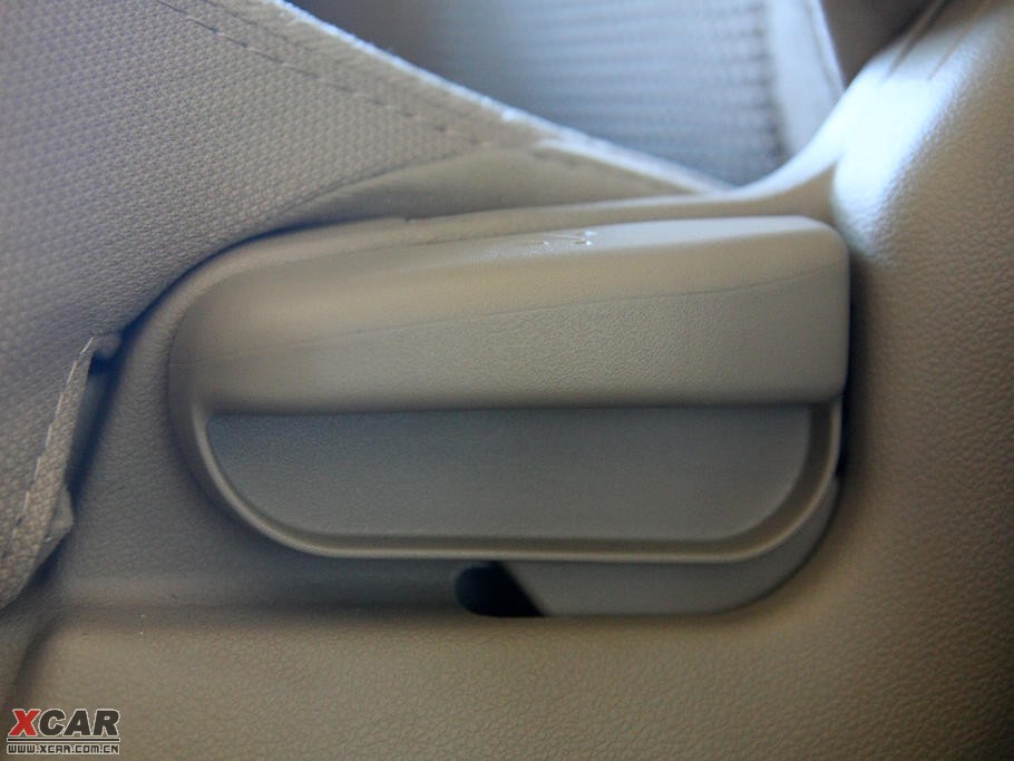 2009��{�� 2.0GL ���(q��)�քӰ�