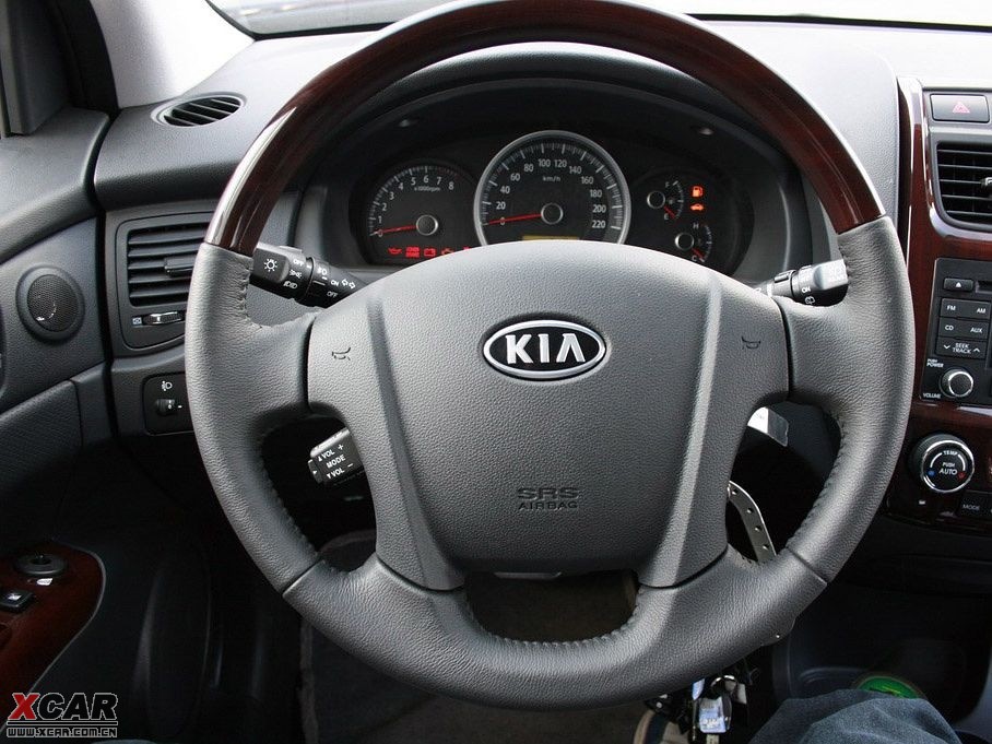 2009��{�� 2.0GLS  ����ԄӰ�