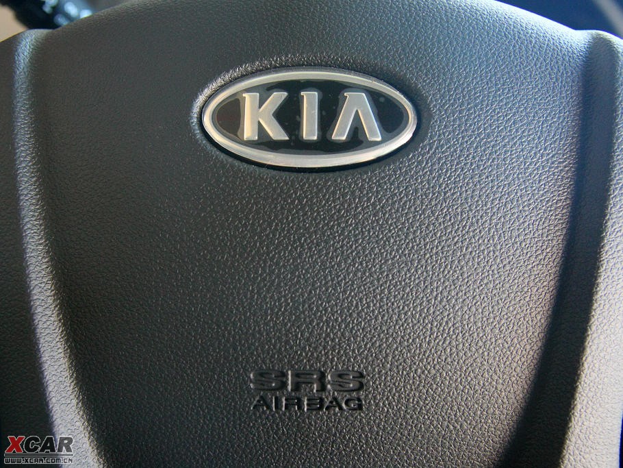 2009{ 2.0GLS (q)ք(dng)