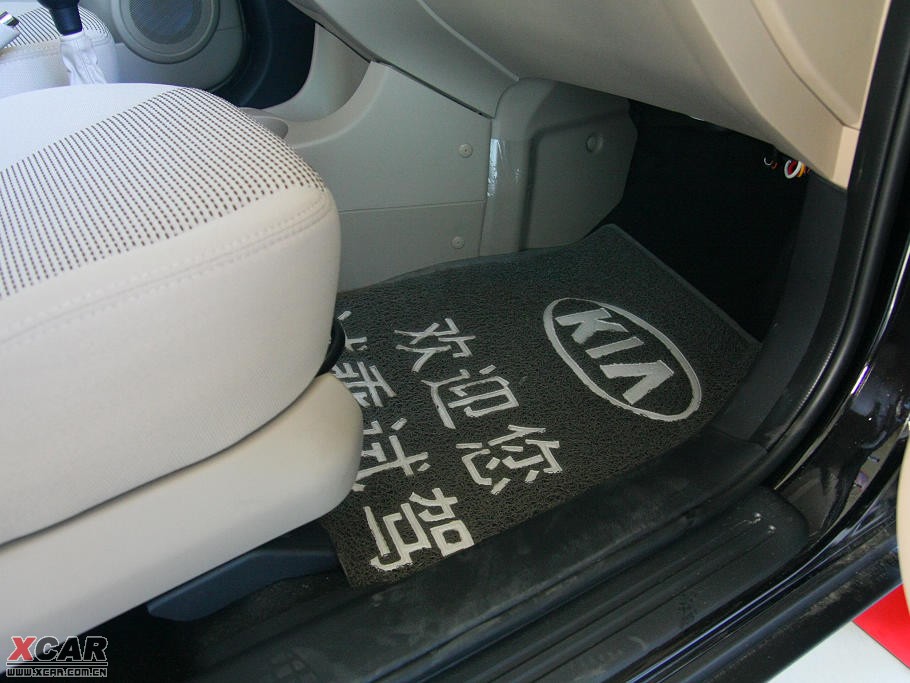 2009{ 2.0GL (q)ք(dng)