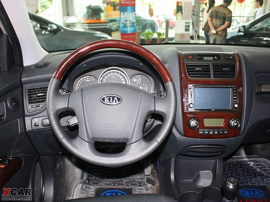 2009��{�� 2.0GLS ����քӰ�