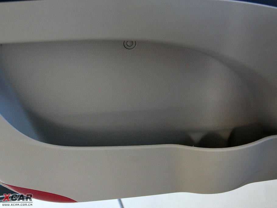 2009{ 2.0GL (q)ք(dng)