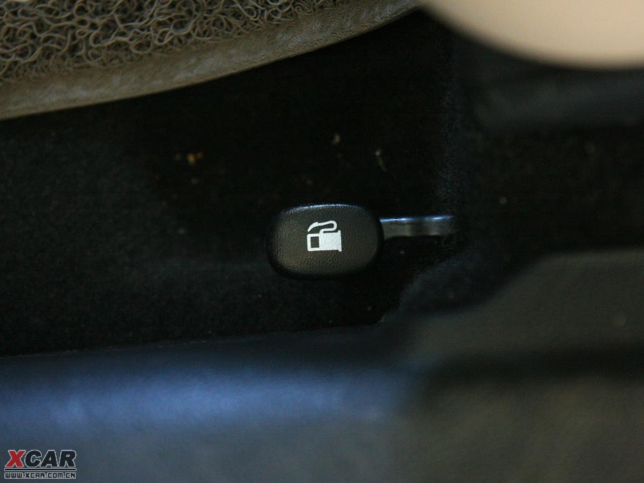 2009��{�� 2.0GL ����քӰ�