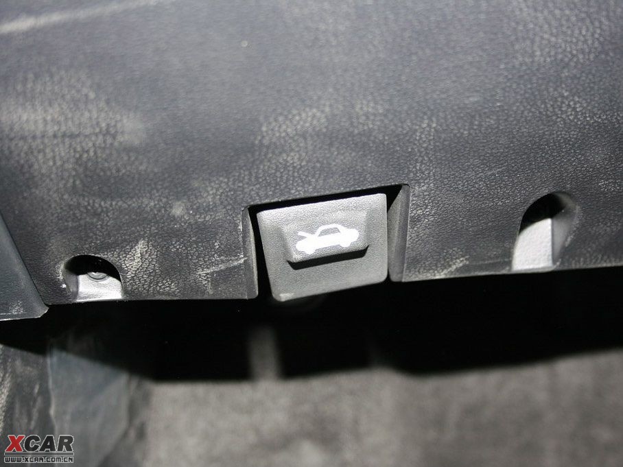 2009��{�� 2.0GLS  ����ԄӰ�