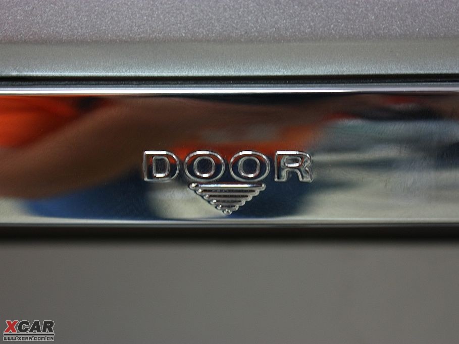 2009��{�� 2.0GLS ����քӰ�