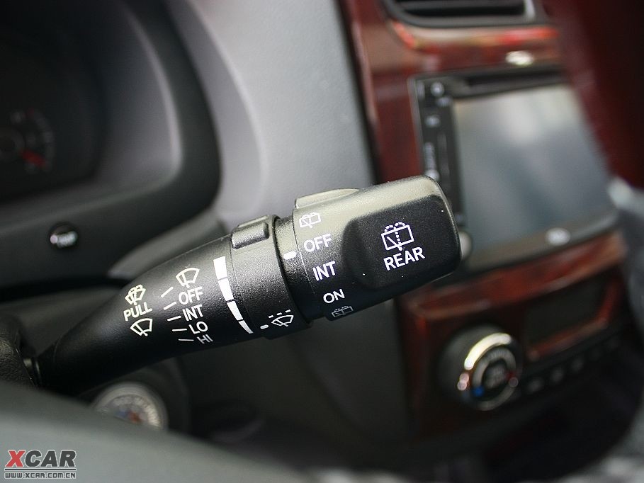 2009��{�� 2.0GLS ���(q��)�քӰ�