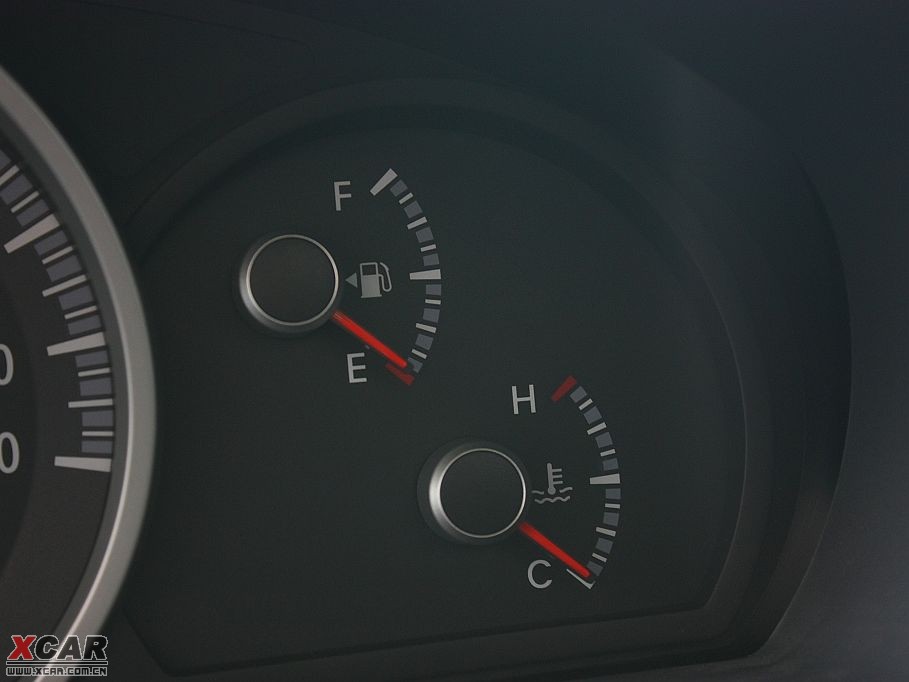 2009��{�� 2.0GLS ����քӰ�