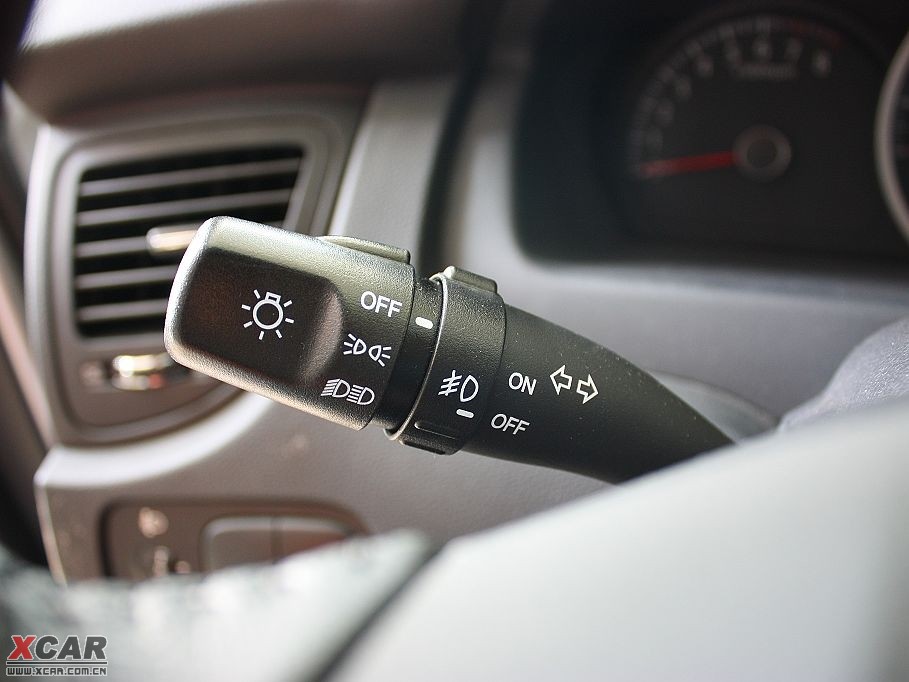 2009��{�� 2.0GLS ����քӰ�