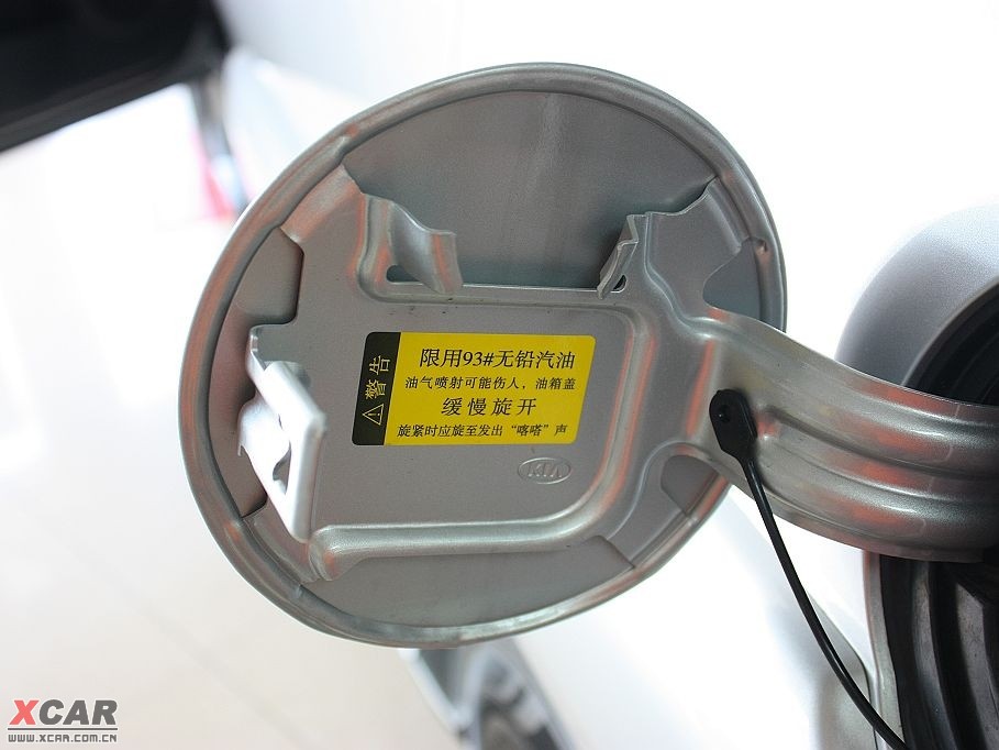 2009��{�� 2.0GLS ����քӰ�