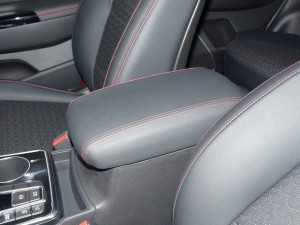 2021款1.6T DCT两驱豪华版 空间座椅