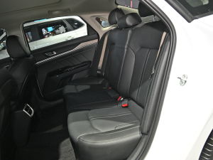 2021380T GT-Line Ş g