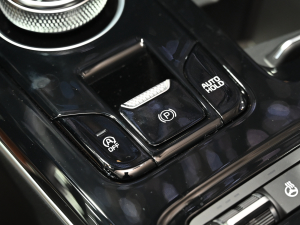 2021380T GT-Line Ş п؅^(q)