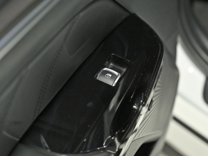 2021380T GT-Line Ş п؅^