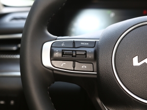 2021380T GT-Line Ş п؅^