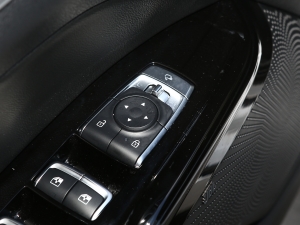 2021380T GT-Line Ş п؅^(q)