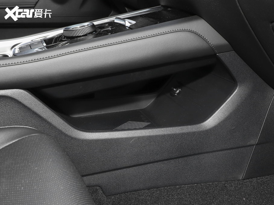 2023��{�K�ؽ� 2.0T ������F��