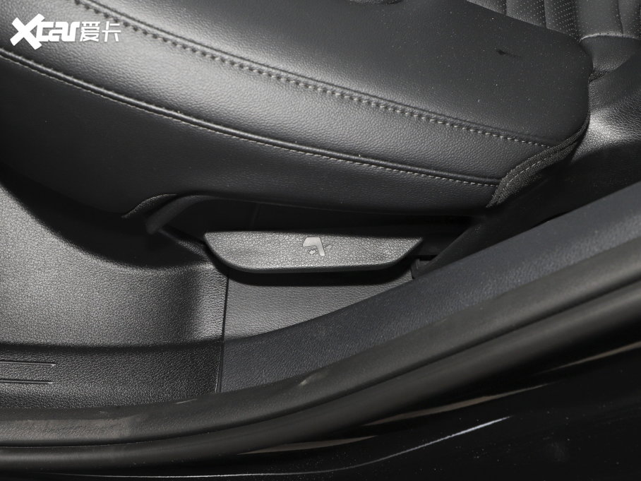 2023��{�K�ؽ� 2.0T ������F��