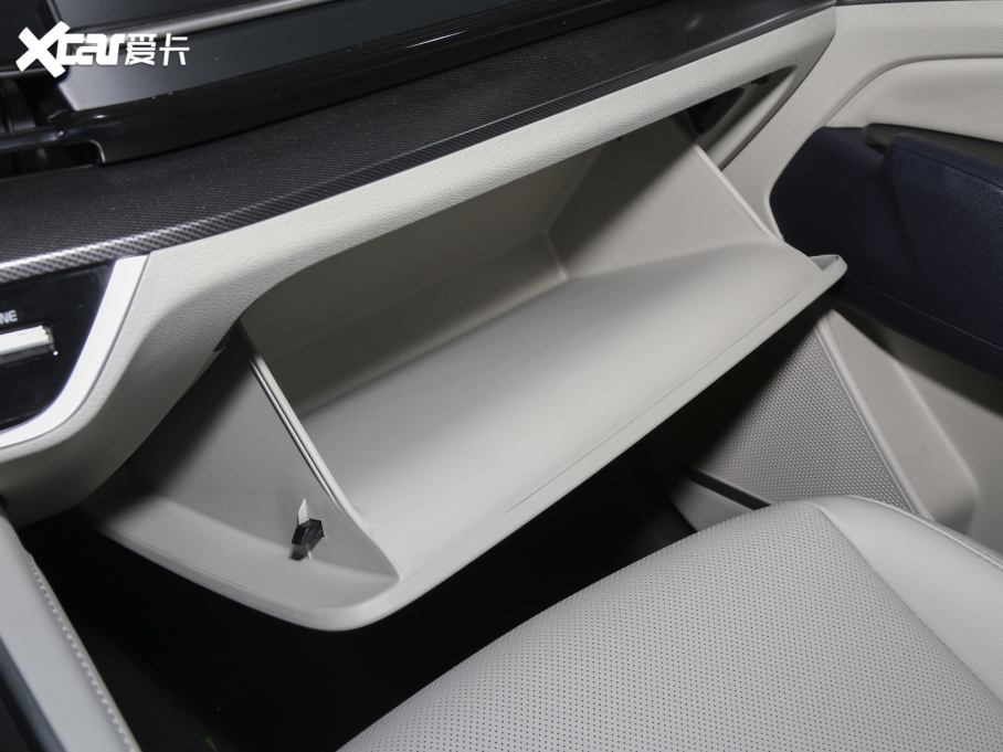 2023��{�K�ؽ� 2.0L HEV ������F��