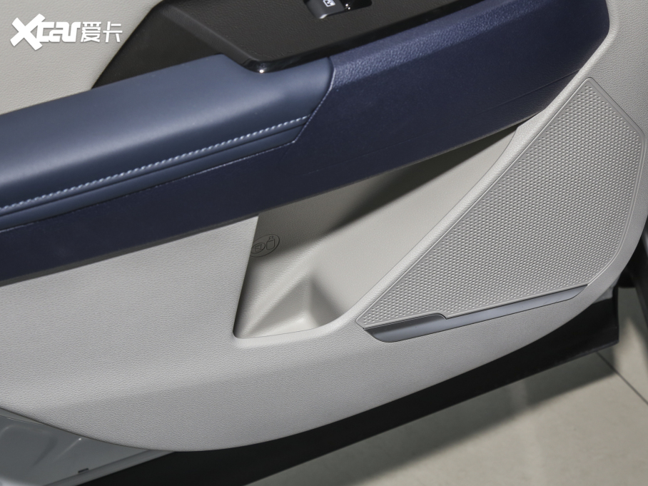 2023��{�K�ؽ� 2.0L HEV ������F��