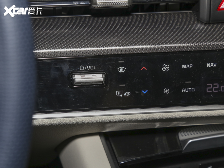 2023{Kؽ 2.0L HEV (q)F