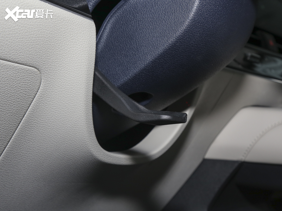 2023{Kؽ 2.0L HEV (q)F