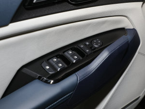 20232.0L HEV Ş {܇ƅ^(q)	