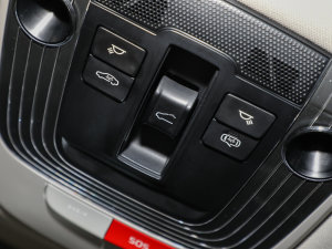 20232.0L HEV Ş п؅^