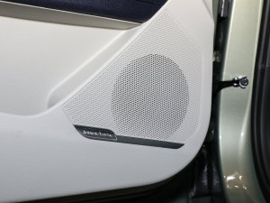 20232.0L HEV Ş п؅^