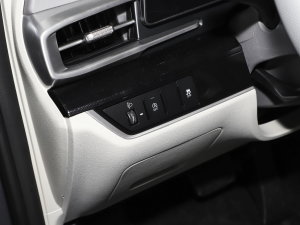 20231.5T (q)F п؅^(q)