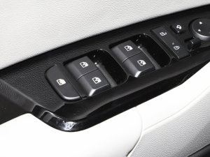 20231.5T (q)F п؅^(q)