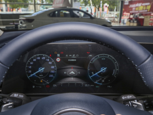 20232.0L HEV (q)F п؅^(q)