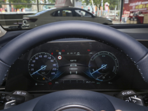 20232.0L HEV (q)F п؅^(q)