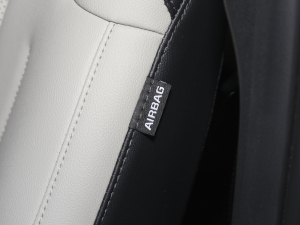 20232.0L HEV F п؅^