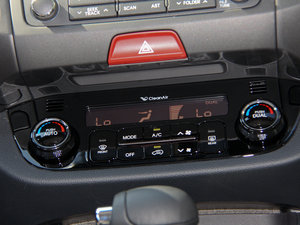 2011款2.0L Premium 自动两驱版 空调调节