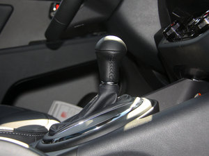 20112.0L Premium ԄӃ(q) п؅^(q)