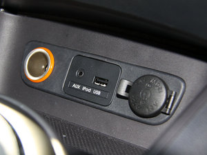 20112.0L Premium ԄӃ(q) п؅^(q)